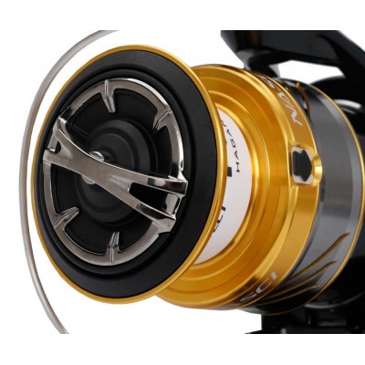 SHIMANO Катушка спиннинговая Nasci 2500FB