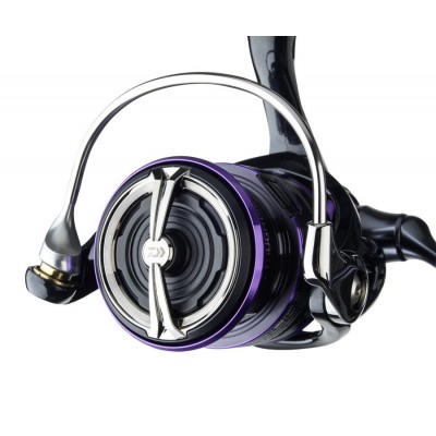 DAIWA Катушка 18 Prorex V LT3000-C