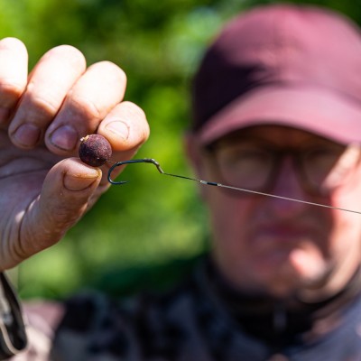 KORDA Крючок Longshank Beaked №8 с бородкой