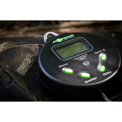 KORDA Чехол для весов электронных Compac Digital Scales Pouch Dark Kamo