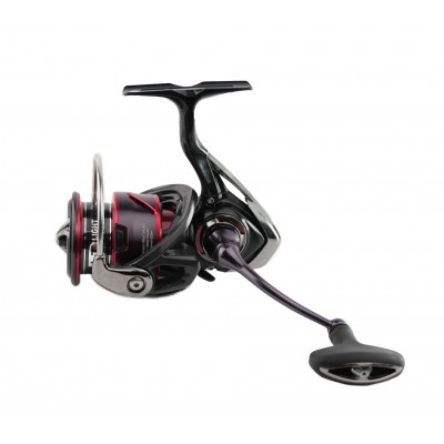 DAIWA Катушка 20 Fuego LT 3000-C